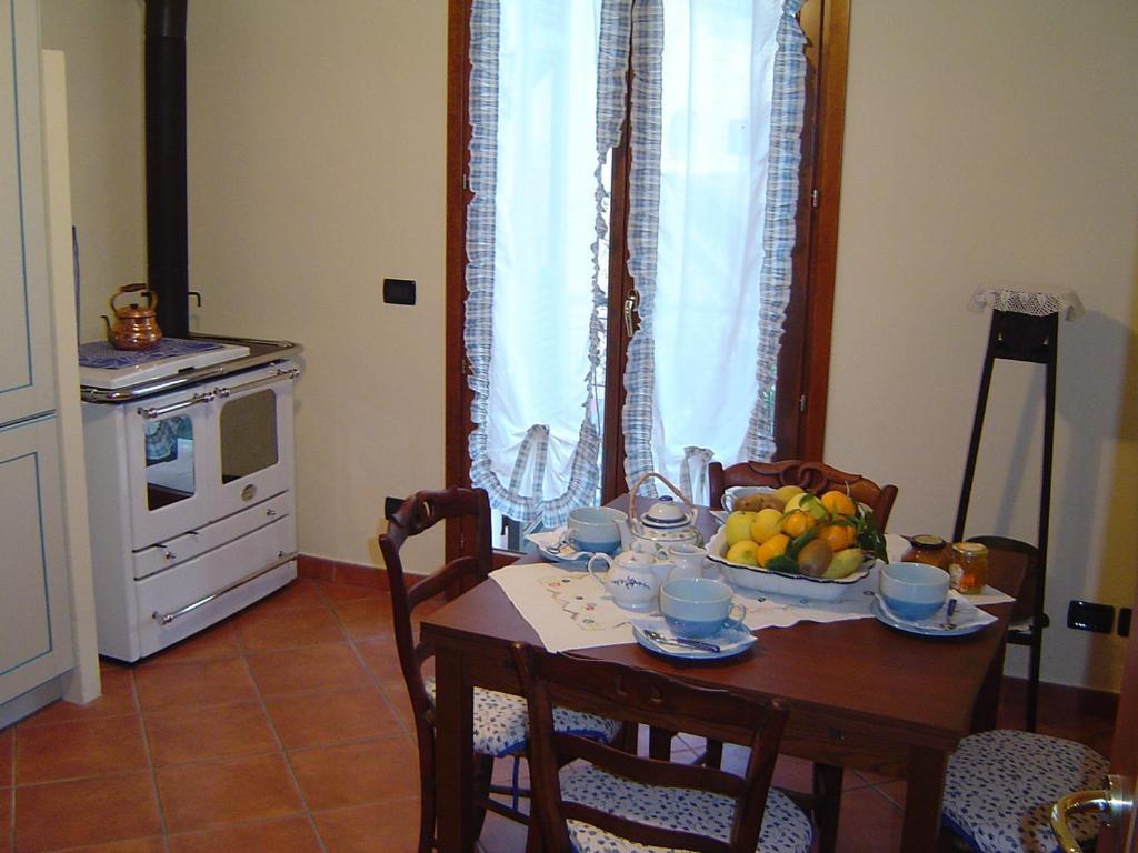 B&B Ca' De Pippu Diano Castello Extérieur photo