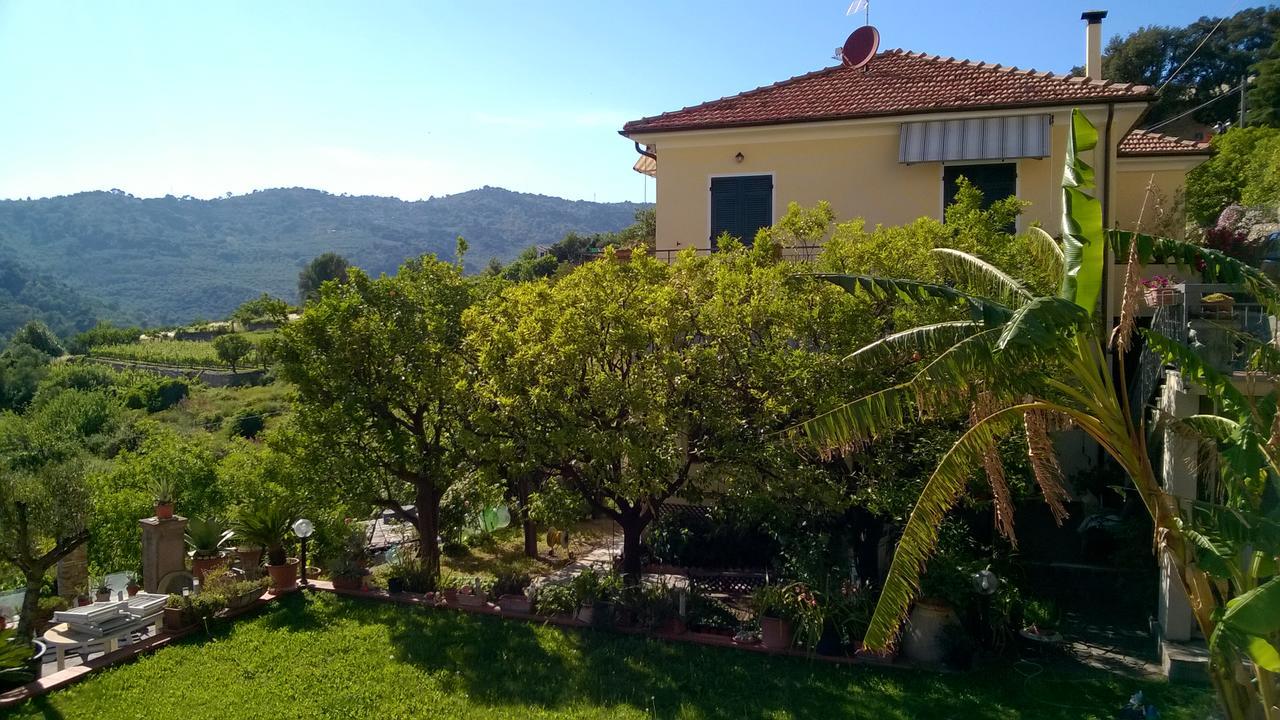 B&B Ca' De Pippu Diano Castello Extérieur photo